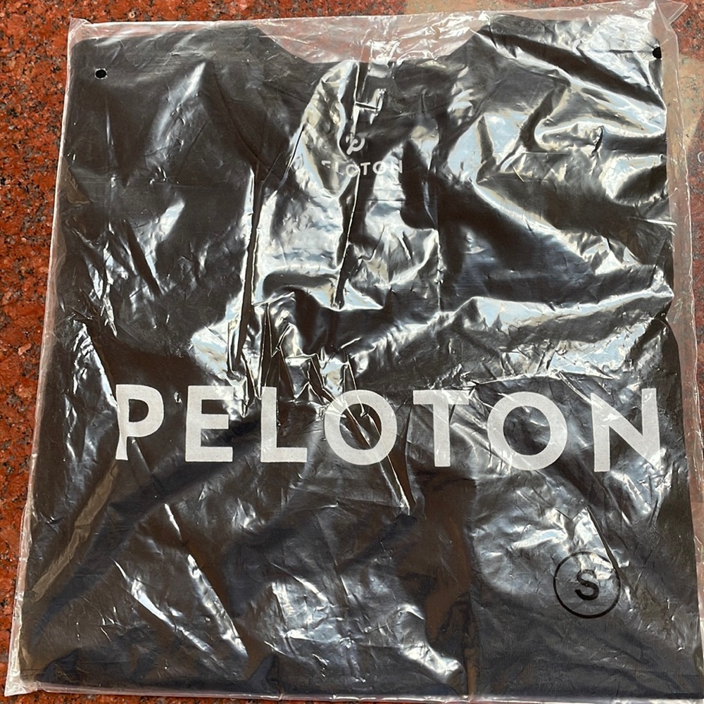 Peloton Century Club Tee, women’s size small
